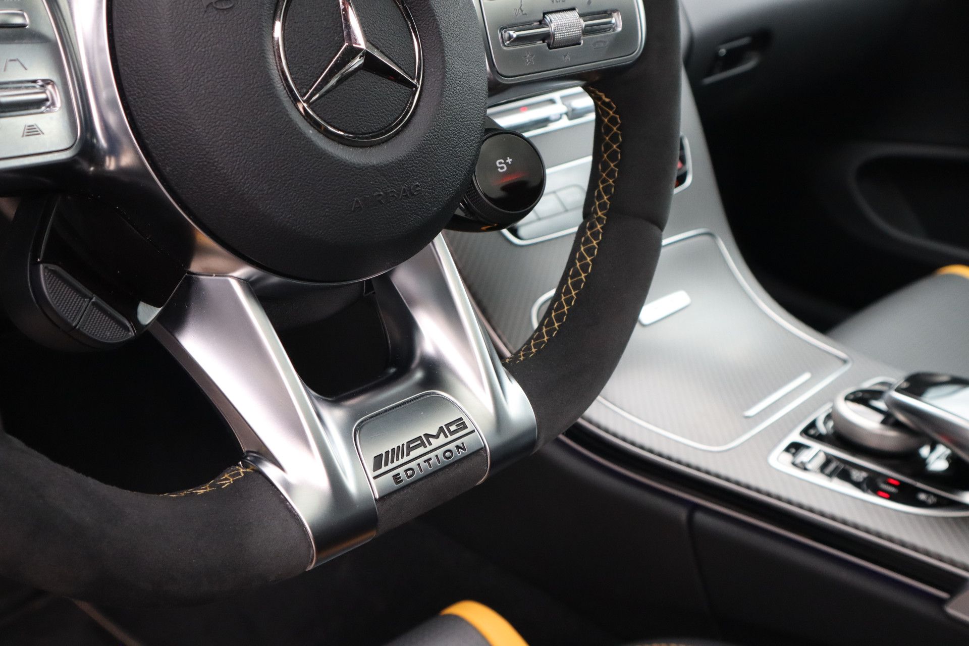 Afbeelding Mercedes-AMG C-Klasse Coupé  63 S Final Edition 1 of 499 | Keramisch, Carbon in/ex, Performance-stoelen, Rij-ass. Plus pakket, Burmester, Pano, Driver's Package