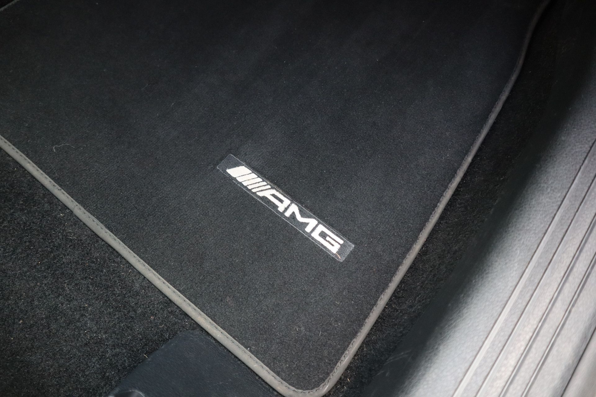 Afbeelding Mercedes-Benz B-Klasse 200 Business Solution AMG Panoramadak, Camera, Apple Carplay, Cruisecontrol, Nightpakket