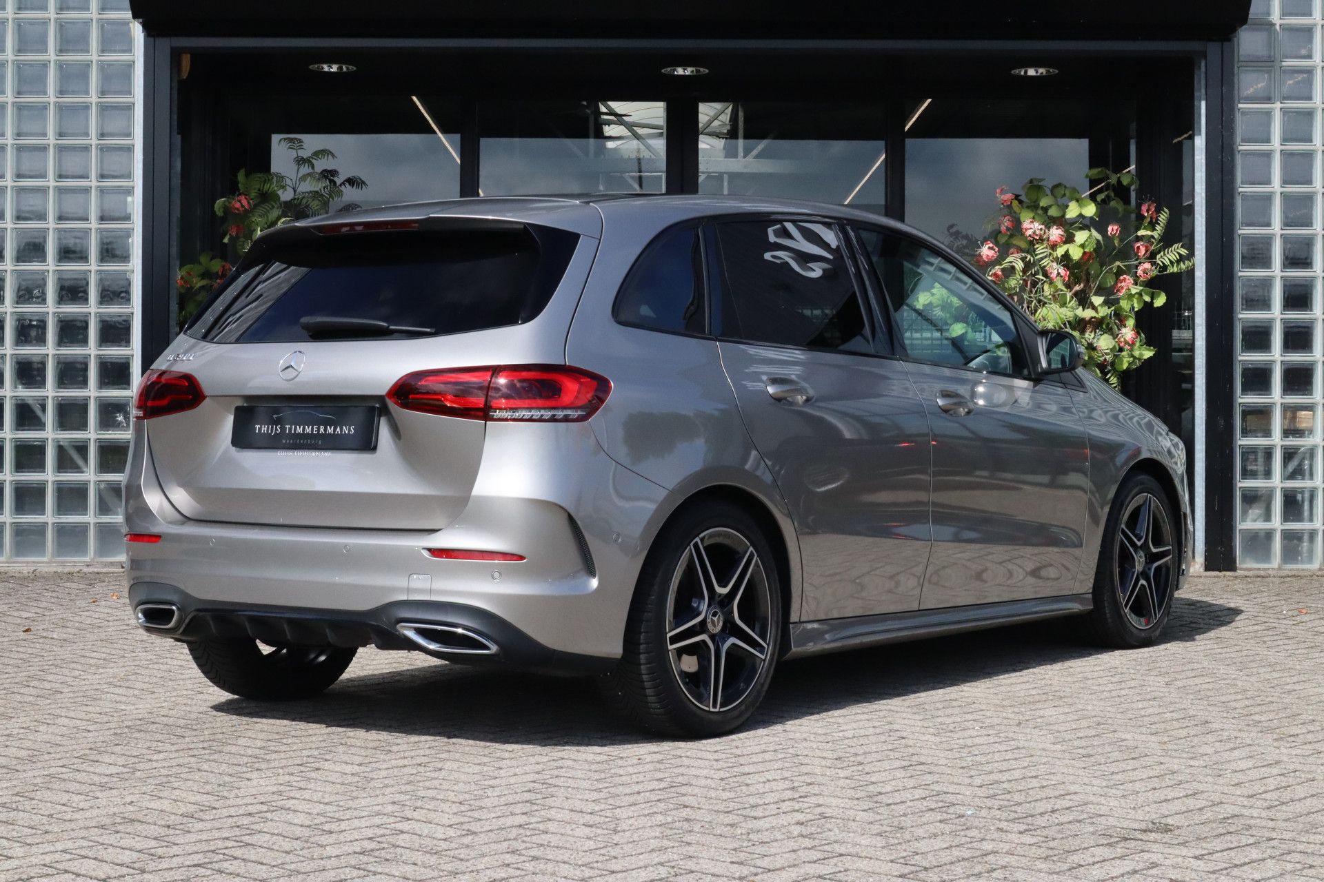 Afbeelding Mercedes-Benz B-Klasse 200 Business Solution AMG Panoramadak, Camera, Apple Carplay, Cruisecontrol, Nightpakket