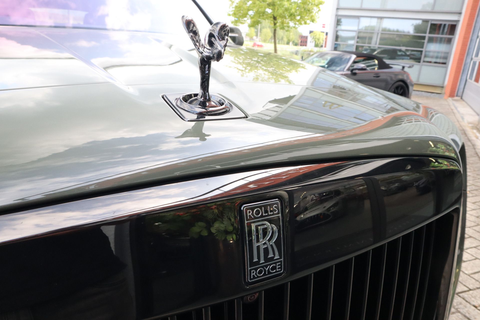 Afbeelding Rolls-Royce Cullinan BLACK BADGE 6.75 V12 Fu-Shion | Sterrenhemel, Bespoke Audio, Nachtzichtcamera, Massage, Entertainment, Trekhaak, TV
