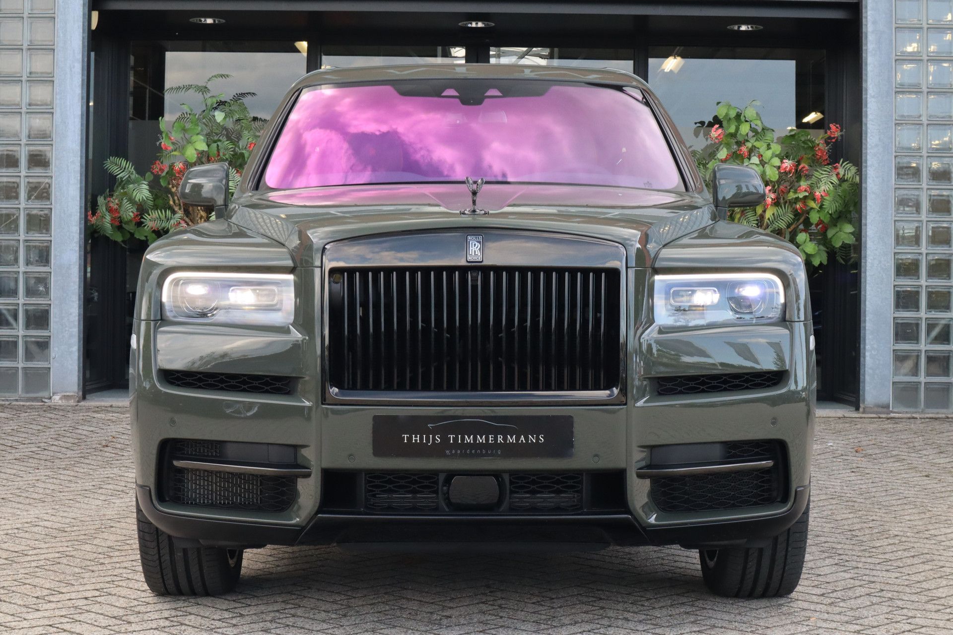 Afbeelding Rolls-Royce Cullinan BLACK BADGE 6.75 V12 Fu-Shion | Sterrenhemel, Bespoke Audio, Nachtzichtcamera, Massage, Entertainment, Trekhaak, TV