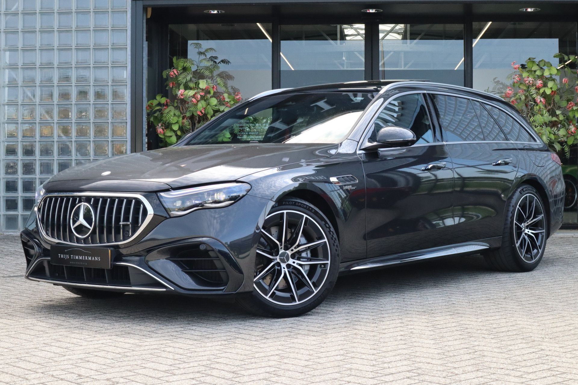 Mercedes-Benz Mercedes-AMG E-Klasse Estate 53 Hybrid 4MATIC+ - foto 1