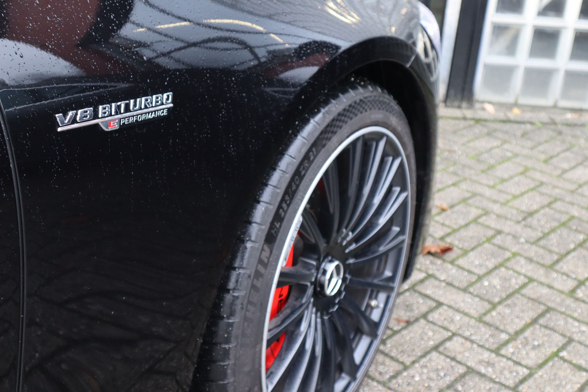 Afbeelding Mercedes-AMG S-Klasse  63 S E Performance | Burmester High End 4D, First class, Klaptafels, Massage, Pianolak flowing lines, Leder Exclusief, Zitklima, Stuurverw., Rij-ass. Plus pakket, Zonweringspakket, Warmtecomfortpakket