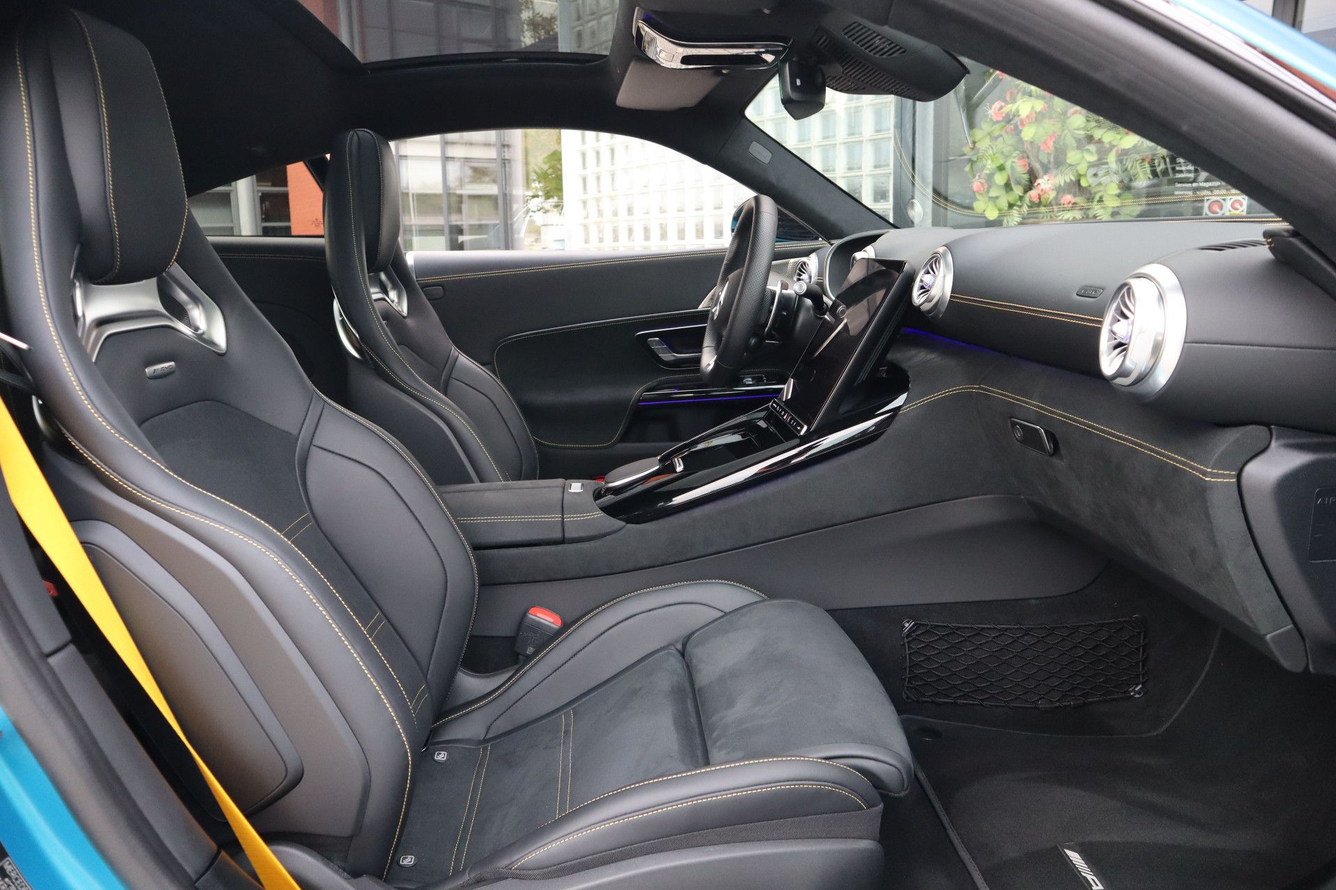 Afbeelding Mercedes-AMG AMG GT 63 S E Performance | Keramisch, Lift, Performance-stoelen, Dynamic Plus pakket, 21 inch, Achterasbesturing, Rij-ass. Plus pakket, Burmester High End, Pano