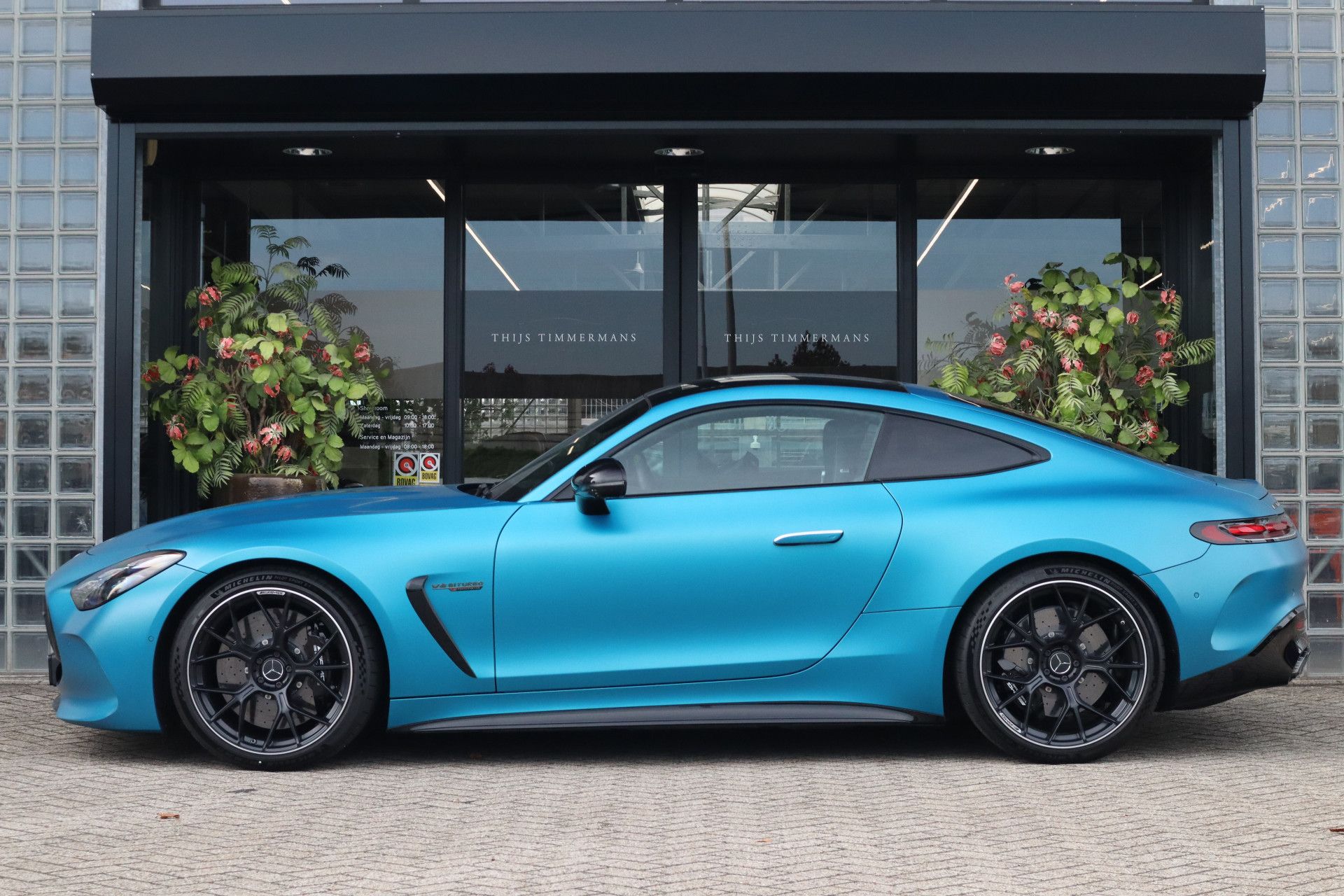 Afbeelding Mercedes-AMG AMG GT 63 S E Performance | Keramisch, Lift, Performance-stoelen, Dynamic Plus pakket, 21 inch, Achterasbesturing, Rij-ass. Plus pakket, Burmester High End, Pano