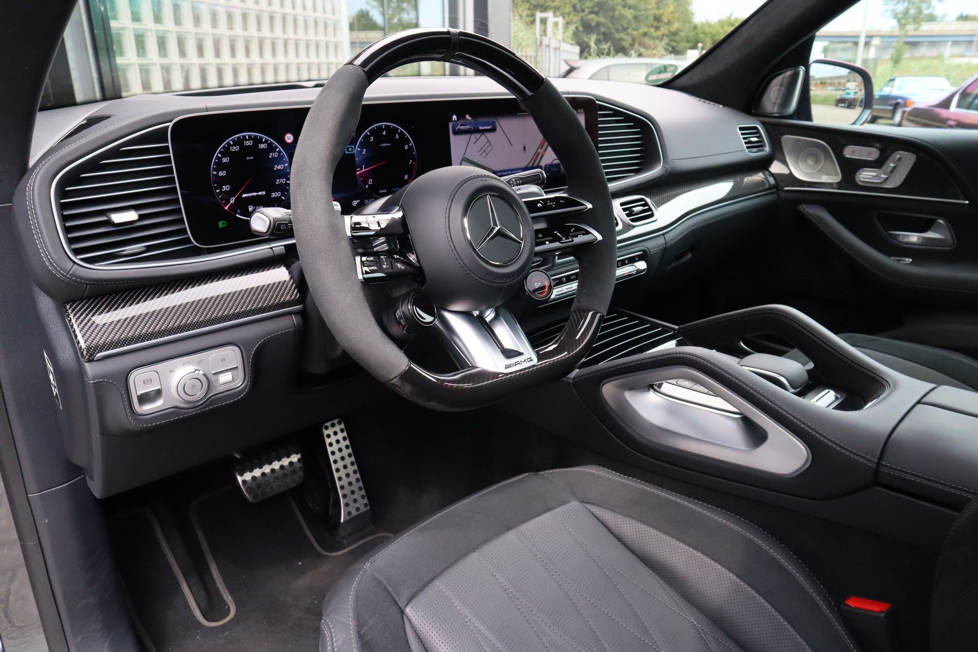 Afbeelding Mercedes-AMG GLE  63 S 4MATIC+ | BRABUS 700, Keramisch, Carbon int., Leder Exclusief, Rij-ass. Plus pakket, Zitklima, Stuurverwarming, Pano, Driver's Package, Trekhaak, Standkachel