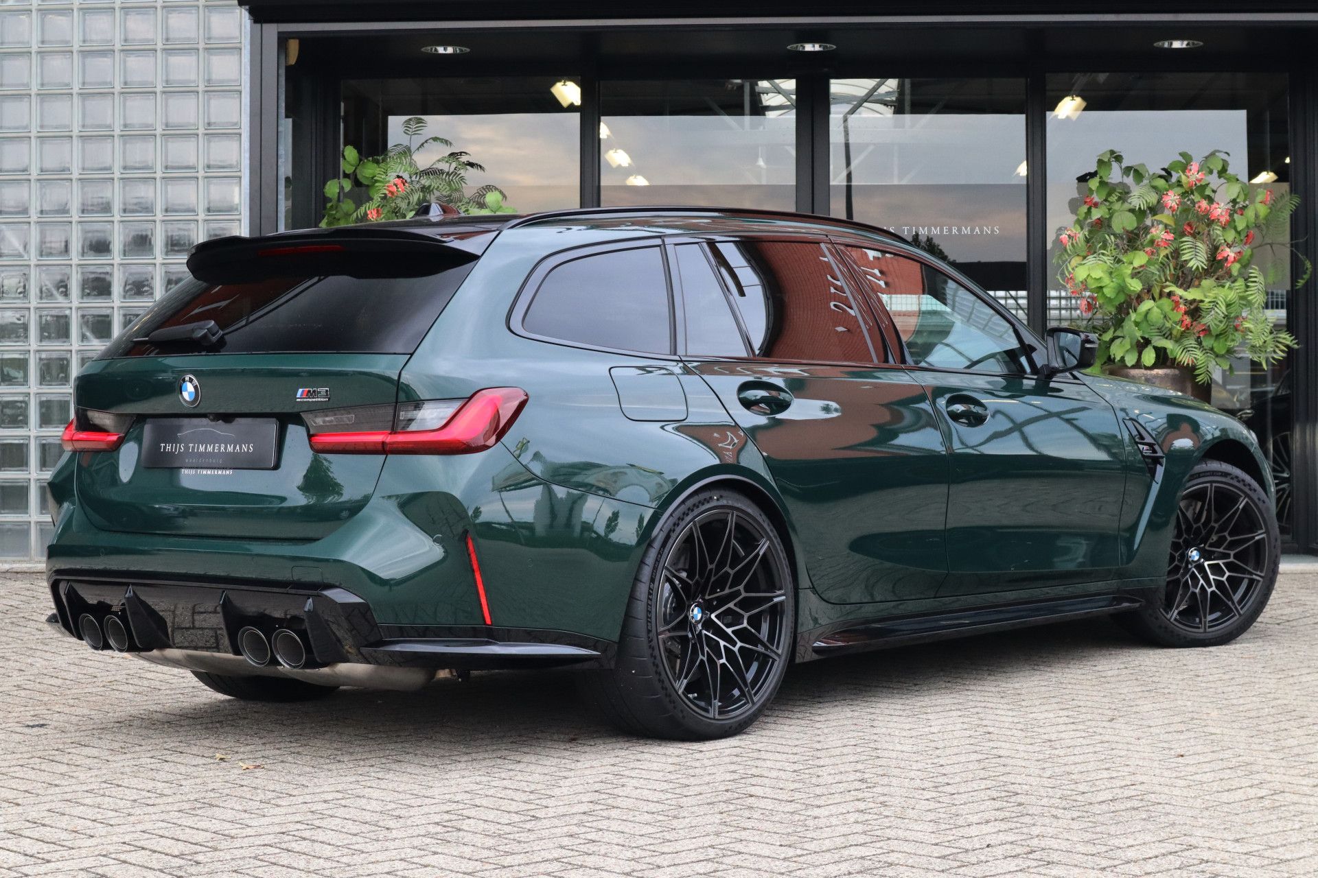 Afbeelding BMW M3 Touring xDrive Competition | Facelift, Goodwood Grün, Carbon int., M Driver's Package, Driving Assistant Professional, Harman/Kardon, Zitklima, Stuurverwarming