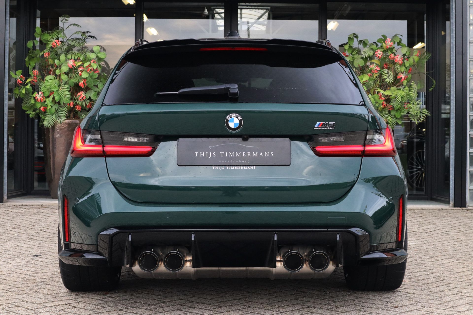Afbeelding BMW M3 Touring xDrive Competition | Facelift, Goodwood Grün, Carbon int., M Driver's Package, Driving Assistant Professional, Harman/Kardon, Zitklima, Stuurverwarming