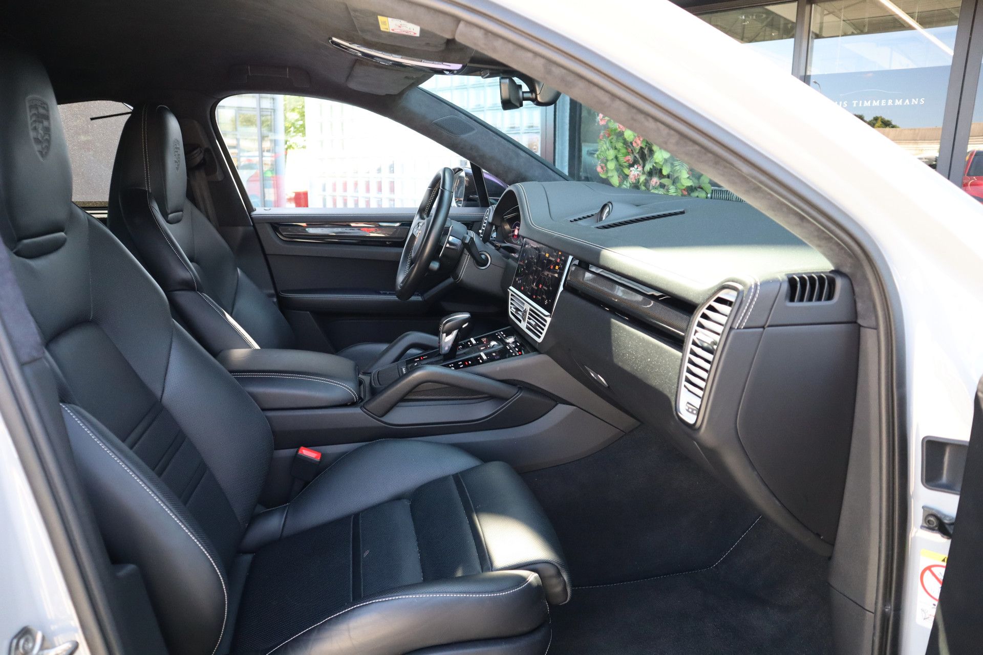 Afbeelding Porsche Cayenne Coupé 4.0 Turbo GT Keramisch, Carbon, Akrapovic, Zitklima, PDCC, 