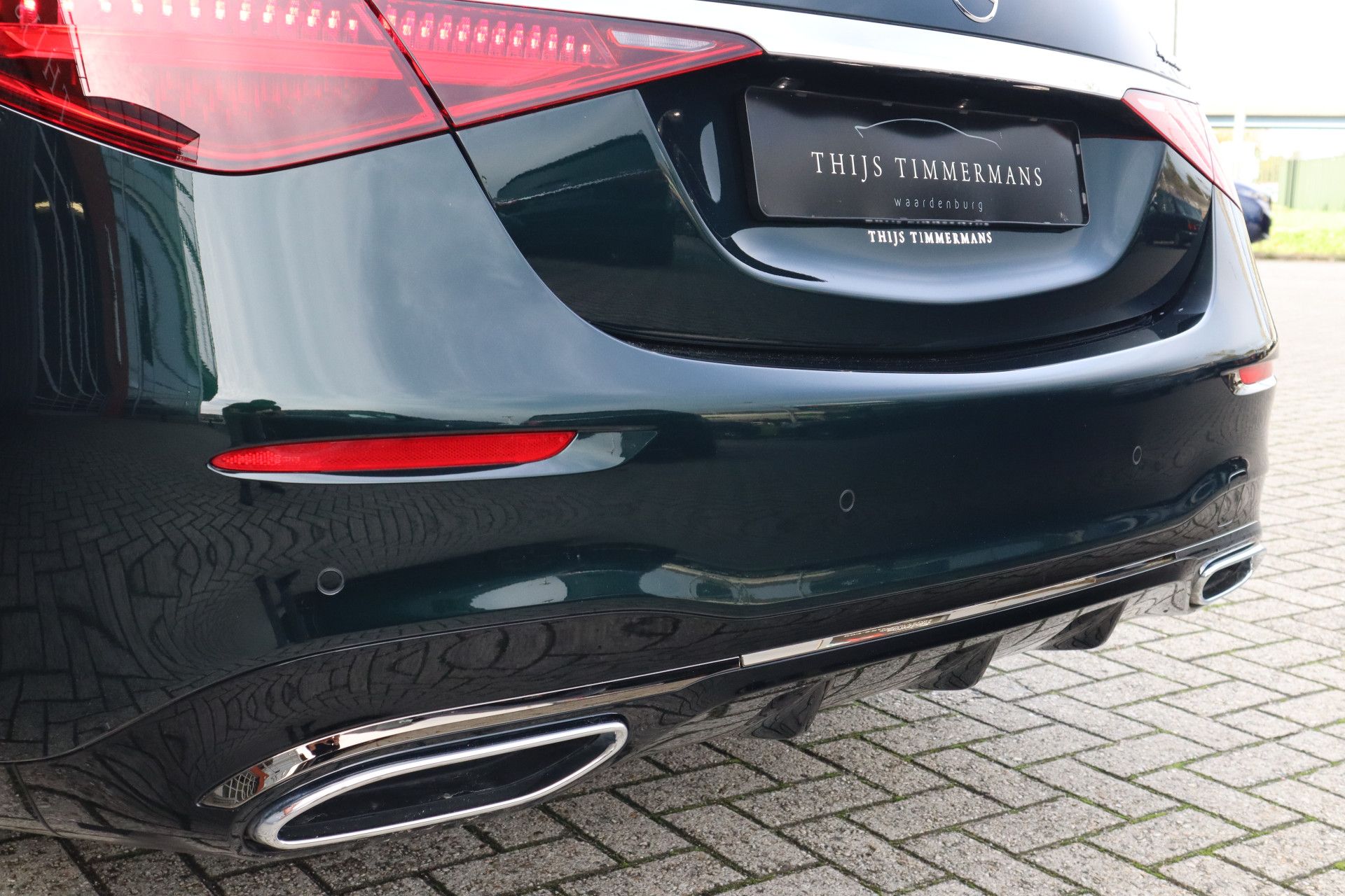 Afbeelding Mercedes-Benz S-Klasse 450 d 4MATIC | AMG-Line, 21 inch, Rij-assistentie Plus pakket, Massagestoelen, Warmtecomfortpakket, Standkachel, Panoramadak, Digital Light