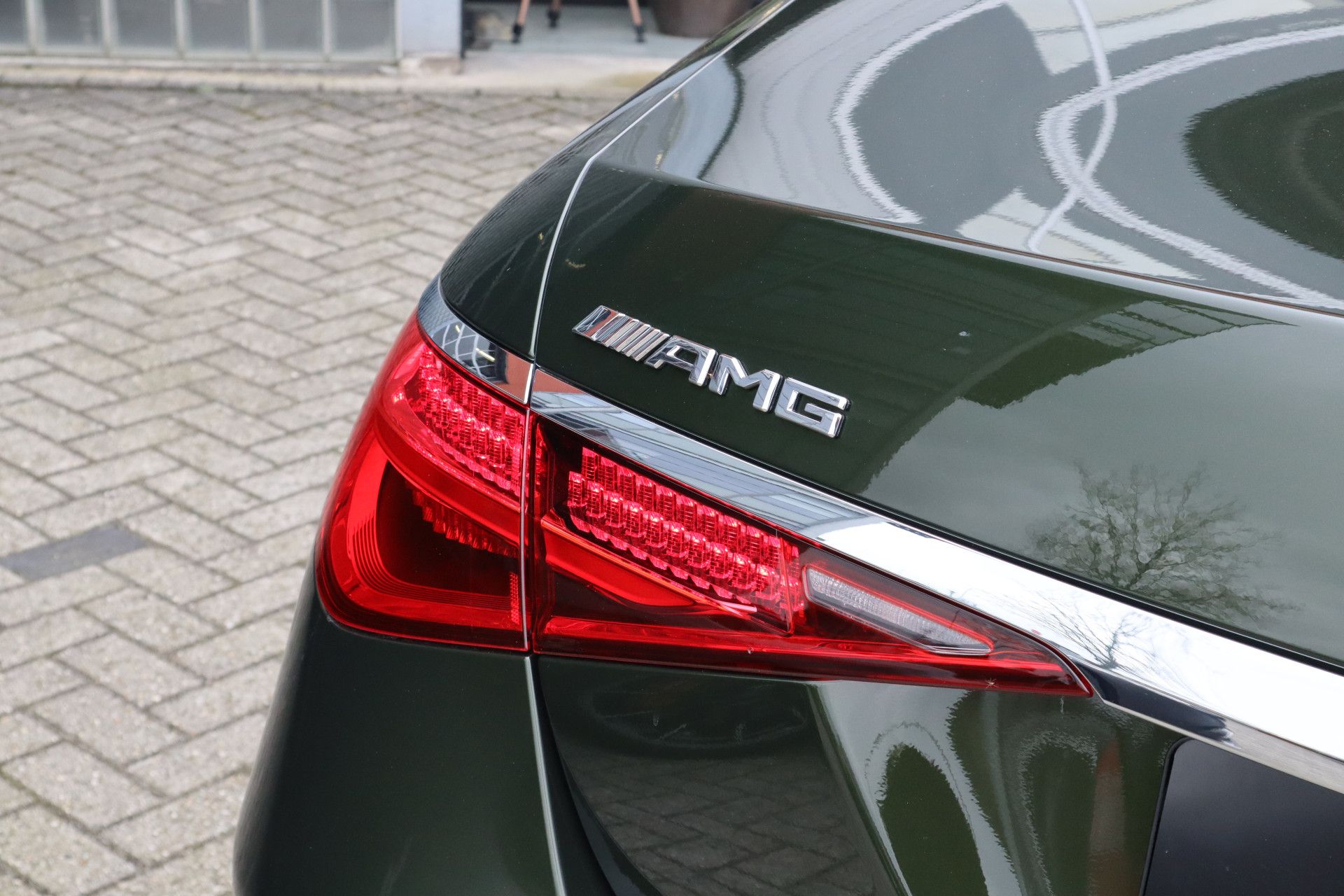 Afbeelding Mercedes-AMG S-Klasse  63 S E Performance | Keramisch, Burmester High End 4D, Carbon in/ex, Entertainment, Massage, Rij-ass. Plus pakket, Leder Exclusief, Driver's Package, Zitklima	