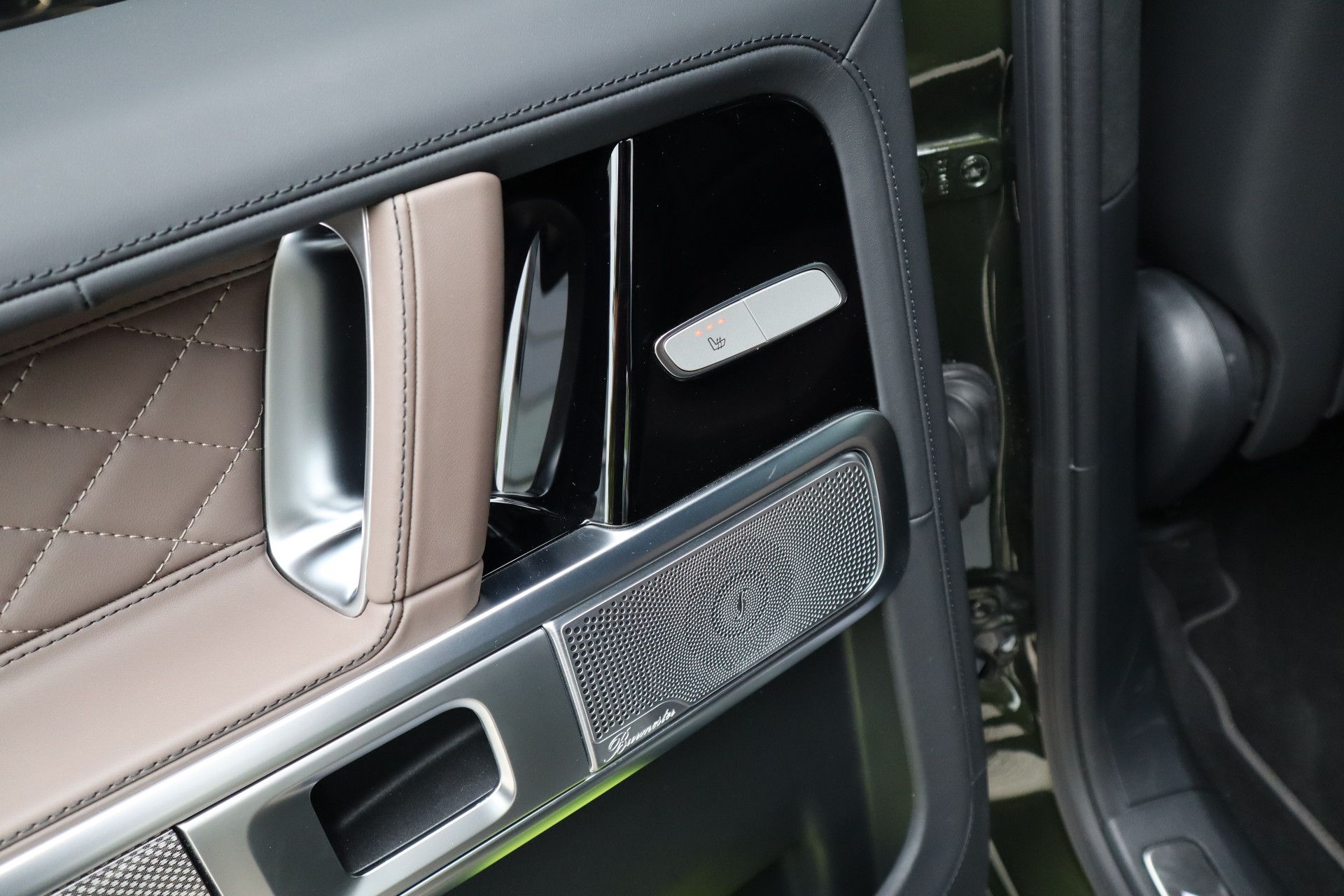 Afbeelding Mercedes-AMG G-Klasse  63 | Performance-pakket, Manufaktur int., Burmester 3D, Massage, Trekhaak, Driver's Package, Zitklima, Rij-assistentie pakket