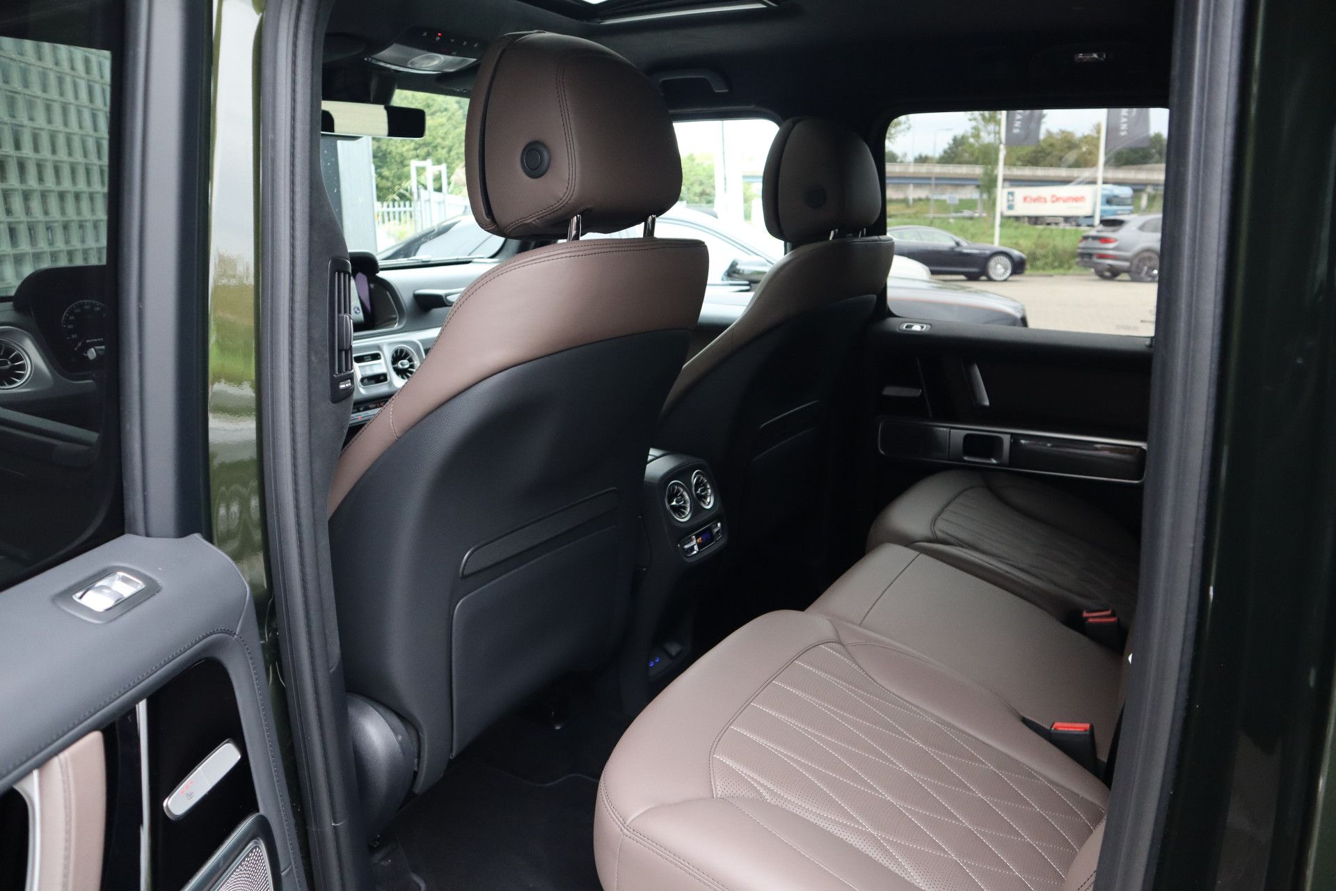 Afbeelding Mercedes-AMG G-Klasse  63 | Performance-pakket, Manufaktur int., Burmester 3D, Massage, Trekhaak, Driver's Package, Zitklima, Rij-assistentie pakket