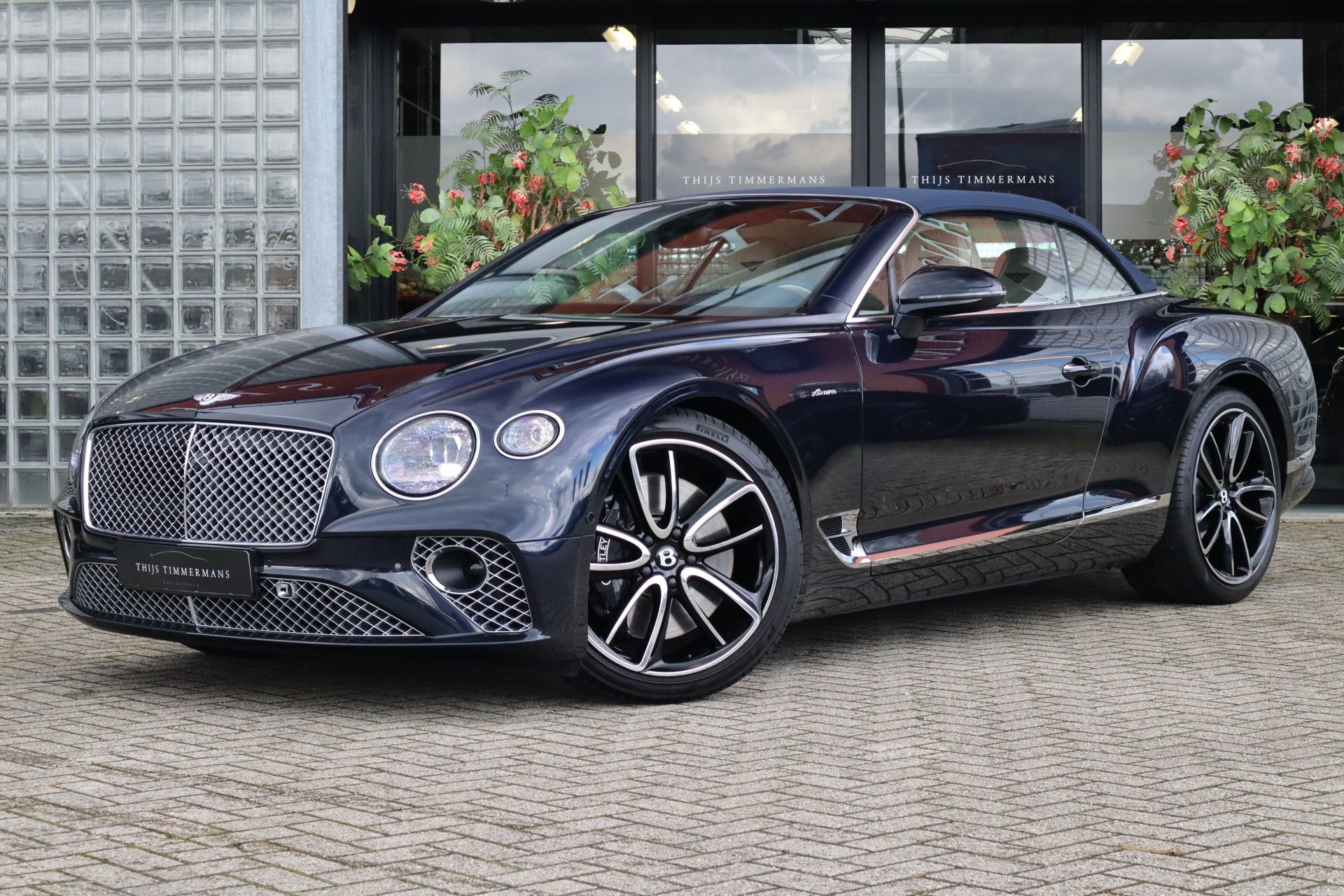 Afbeelding Bentley Continental GTC 4.0 V8 Azure | Mulliner, Naim Audio, Massage, Nachtzicht, Nekverwarming, Zitklima, Stuurverwarming
