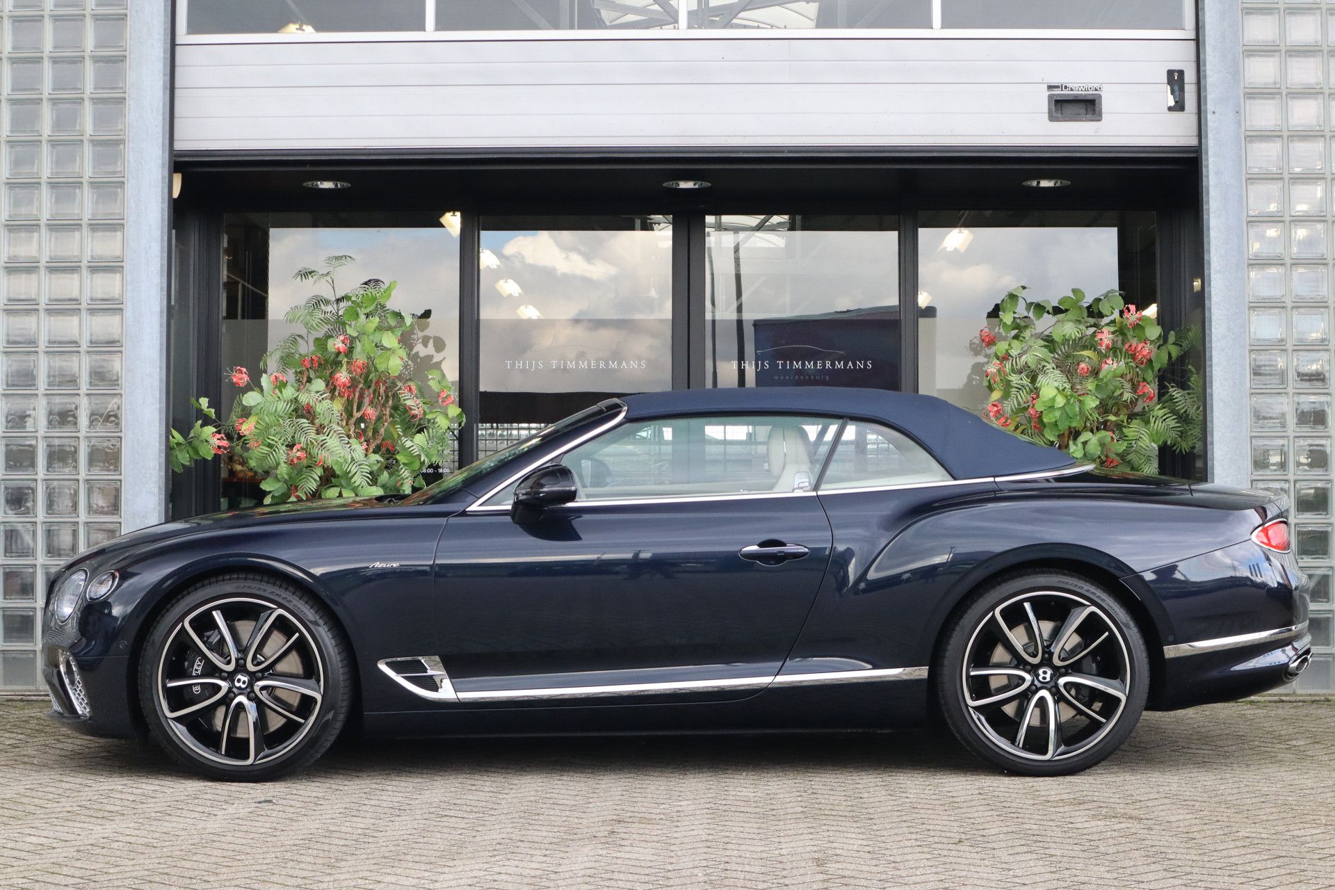 Afbeelding Bentley Continental GTC 4.0 V8 Azure | Mulliner, Naim Audio, Massage, Nachtzicht, Nekverwarming, Zitklima, Stuurverwarming