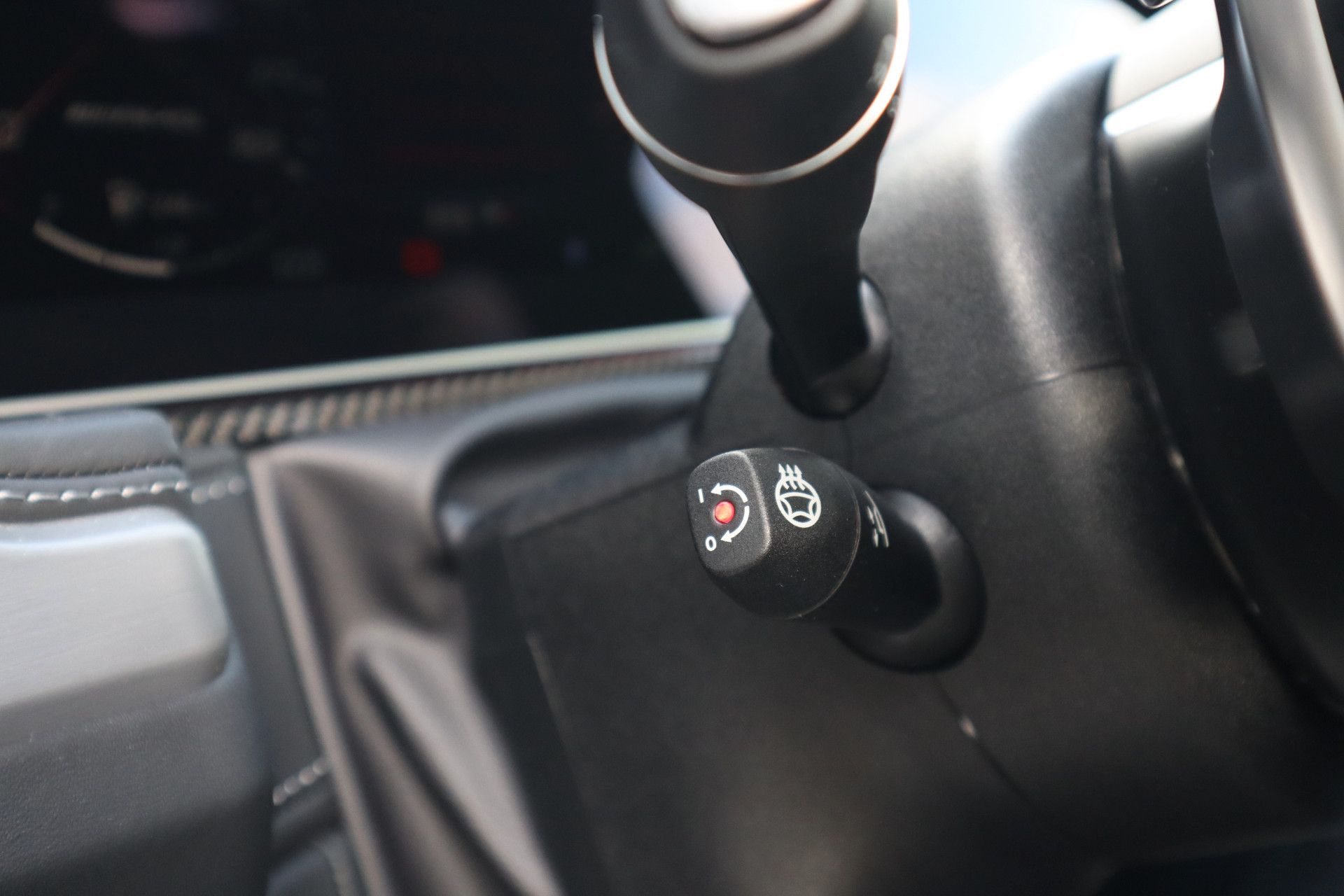 Afbeelding Mercedes-AMG G-Klasse  63 | Performance-pakket, Carbon int., Burmester 3D, Massage, Trekhaak, Keyless-go, Zitklima, Stuurverwarming