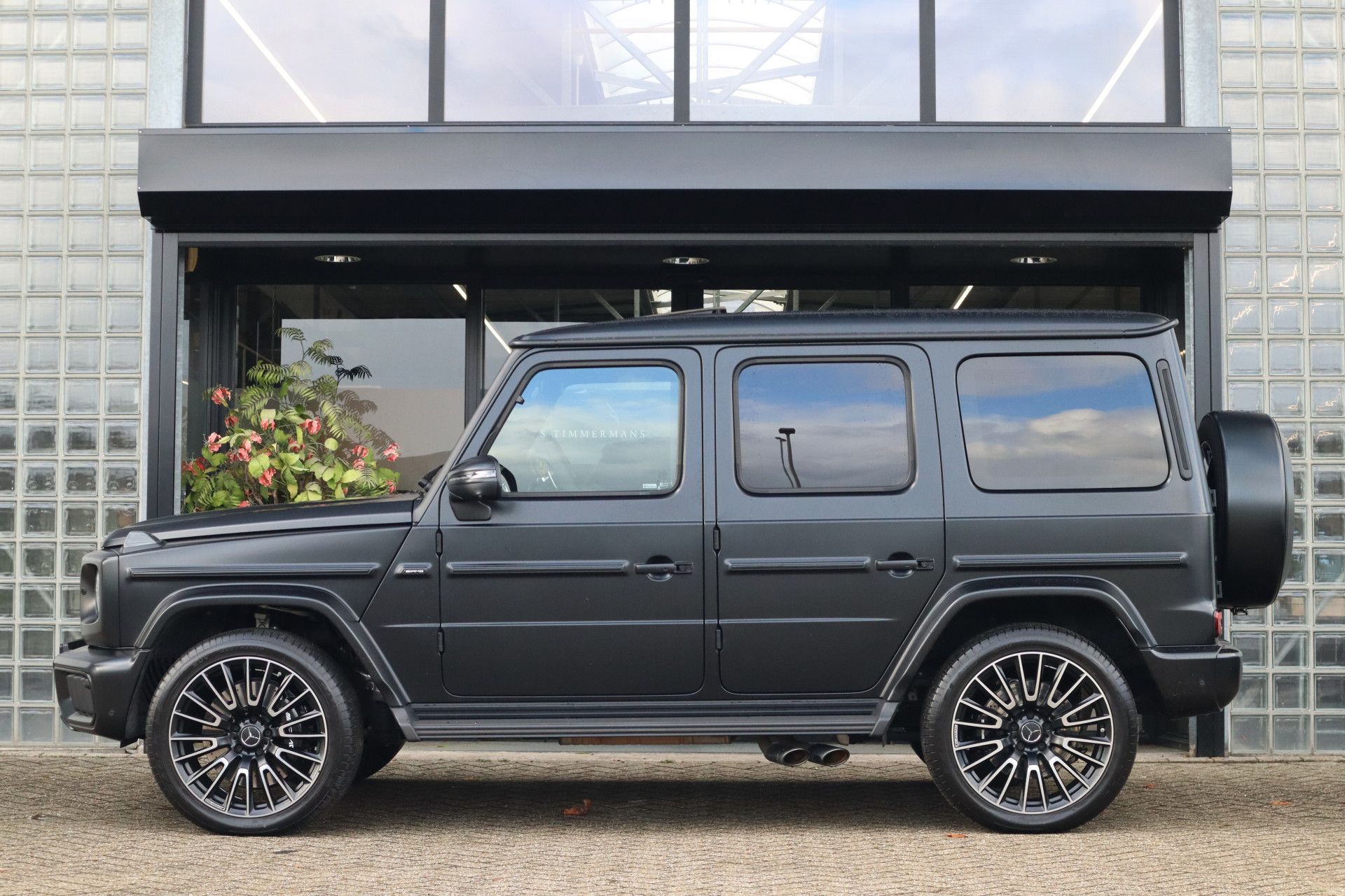 Afbeelding Mercedes-AMG G-Klasse  63 | Performance-pakket, Carbon int., Burmester 3D, Massage, Trekhaak, Keyless-go, Zitklima, Stuurverwarming
