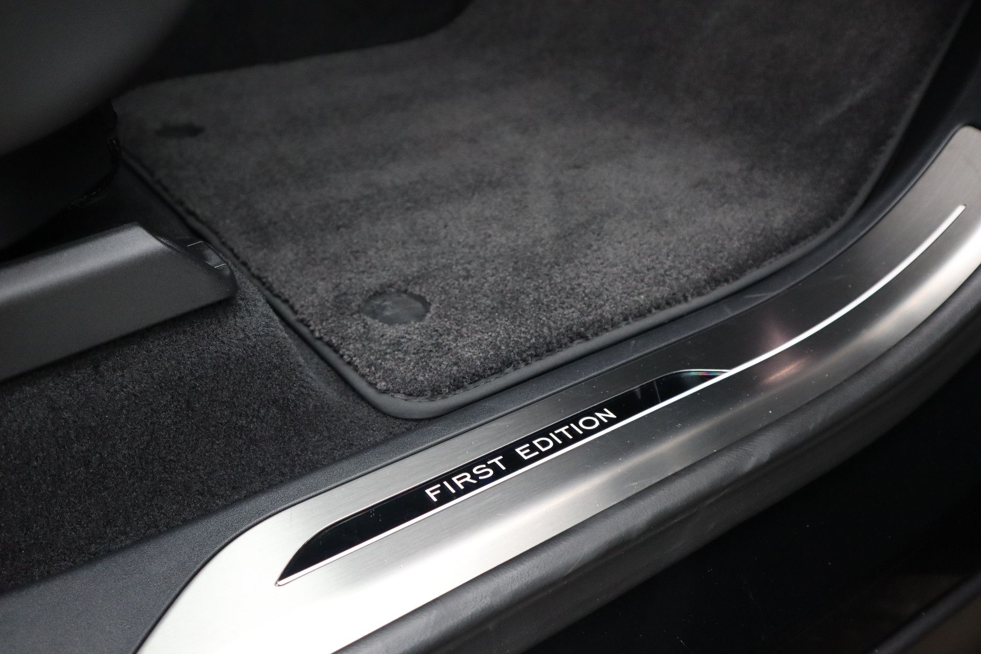 Afbeelding Land Rover Range Rover Sport 4.4 P530 First Edition | Meridian Audio, Massage, Pano, ACC, Trekhaak, Zitklima, Stuurverwarming, Zonweringspakket