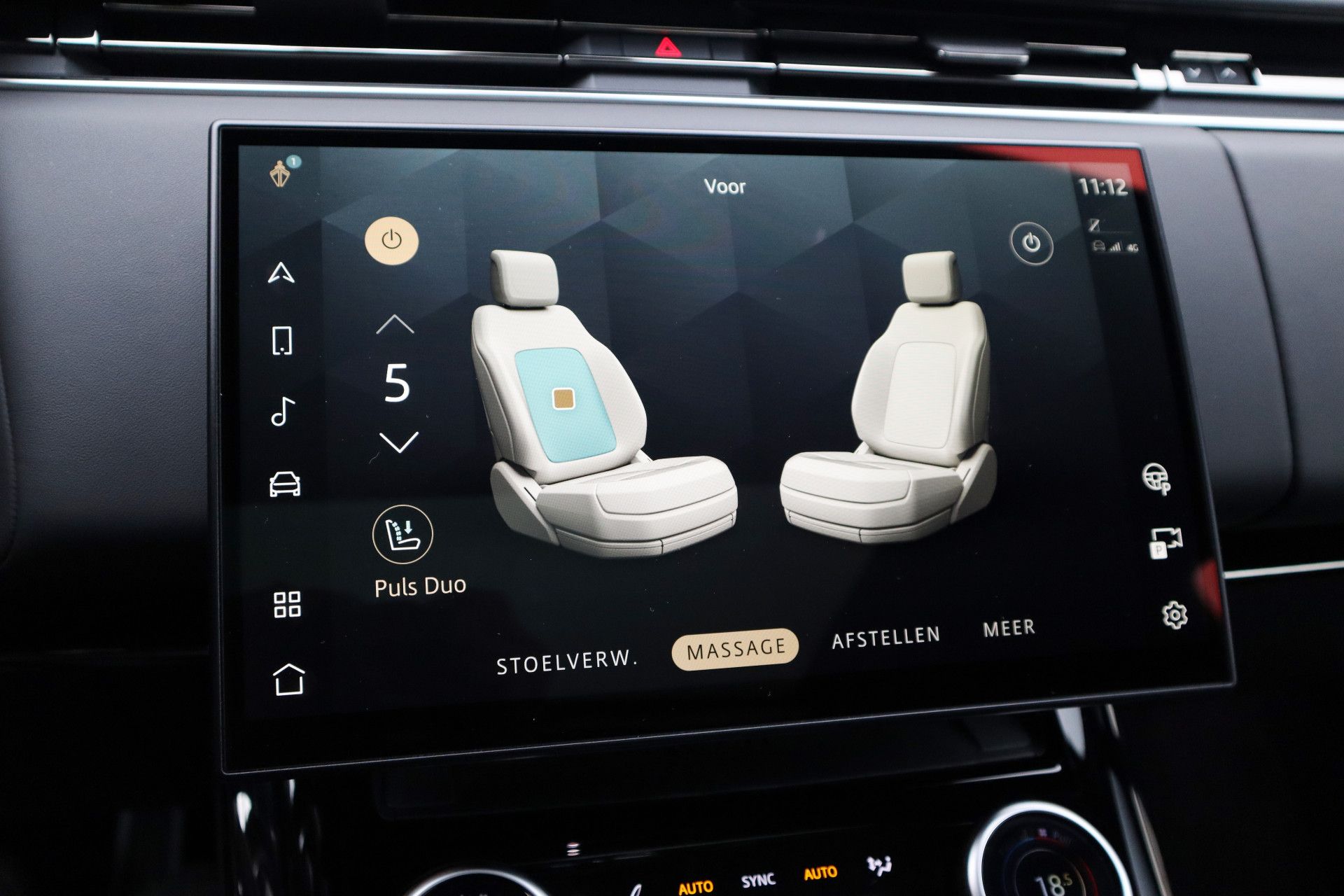 Afbeelding Land Rover Range Rover Sport 4.4 P530 First Edition | Meridian Audio, Massage, Pano, ACC, Trekhaak, Zitklima, Stuurverwarming, Zonweringspakket