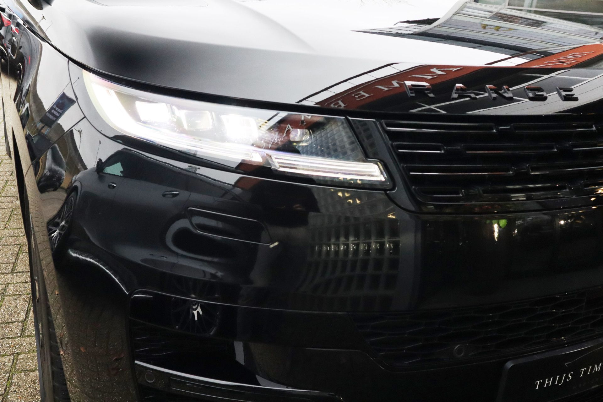 Afbeelding Land Rover Range Rover Sport 4.4 P530 First Edition | Meridian Audio, Massage, Pano, ACC, Trekhaak, Zitklima, Stuurverwarming, Zonweringspakket