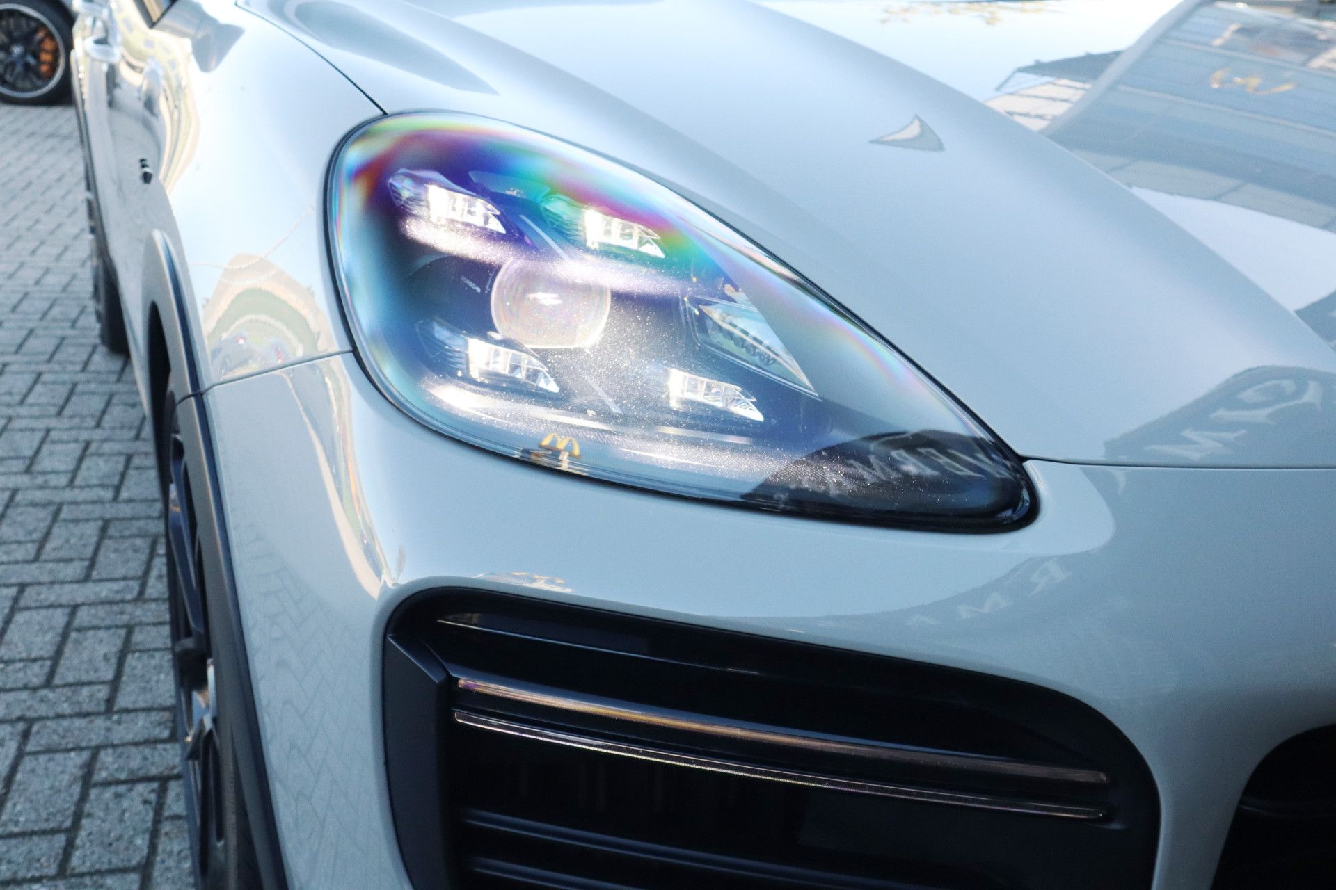 Afbeelding Porsche Cayenne Coupé 4.0 Turbo S E-Hybrid | Keramisch, Carbon, Burmester High End, Trekhaak, Sport Chrono, Drive Assist, 360°-Camera, Stoelverwarming, Stuurverwarming