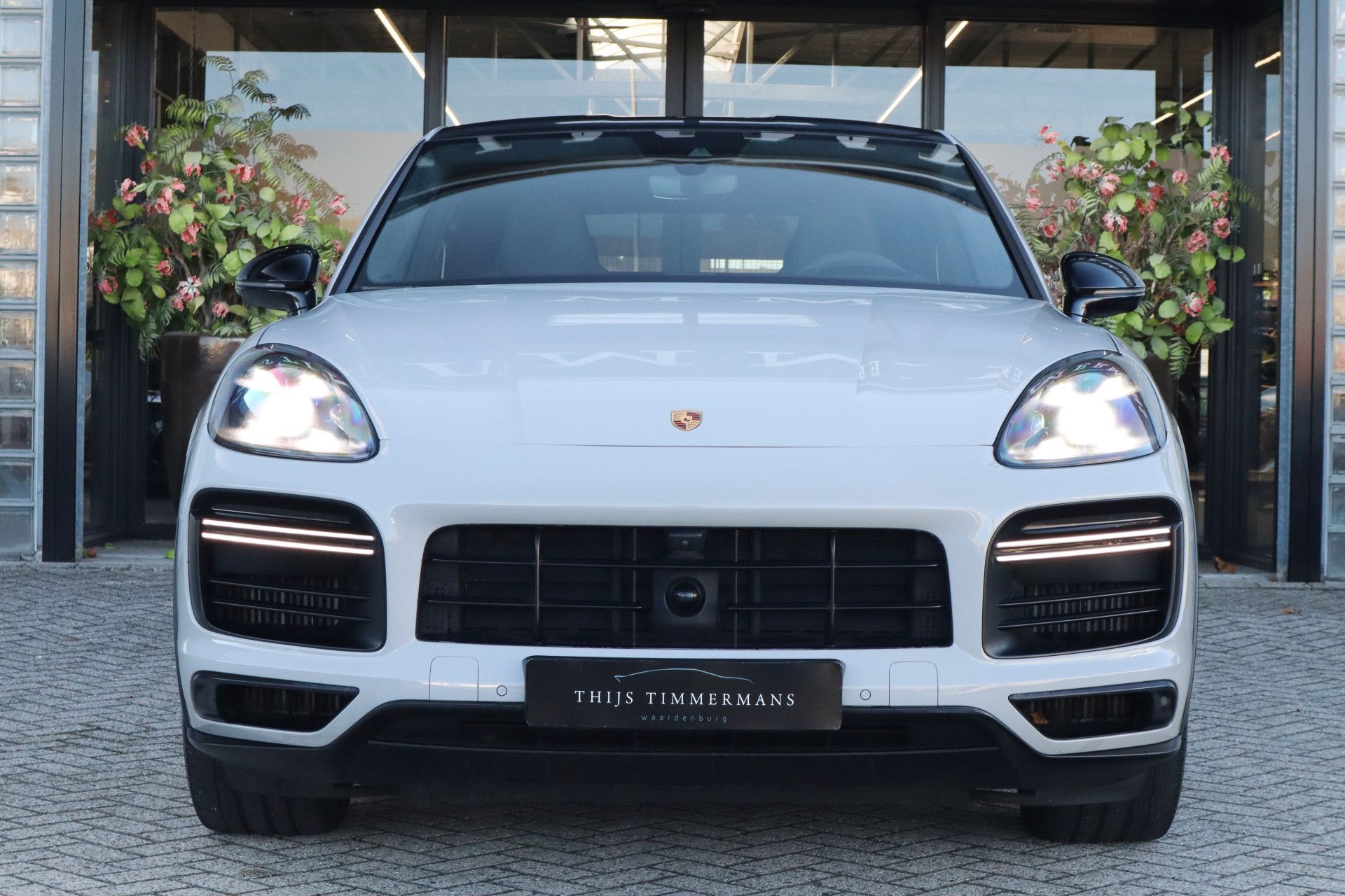Afbeelding Porsche Cayenne Coupé 4.0 Turbo S E-Hybrid | Keramisch, Carbon, Burmester High End, Trekhaak, Sport Chrono, Drive Assist, 360°-Camera, Stoelverwarming, Stuurverwarming