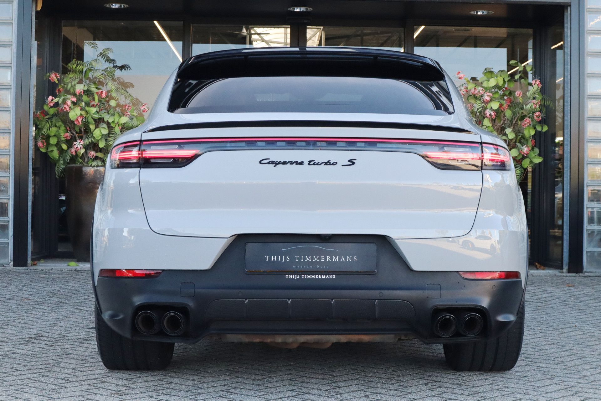 Afbeelding Porsche Cayenne Coupé 4.0 Turbo S E-Hybrid | Keramisch, Carbon, Burmester High End, Trekhaak, Sport Chrono, Drive Assist, 360°-Camera, Stoelverwarming, Stuurverwarming