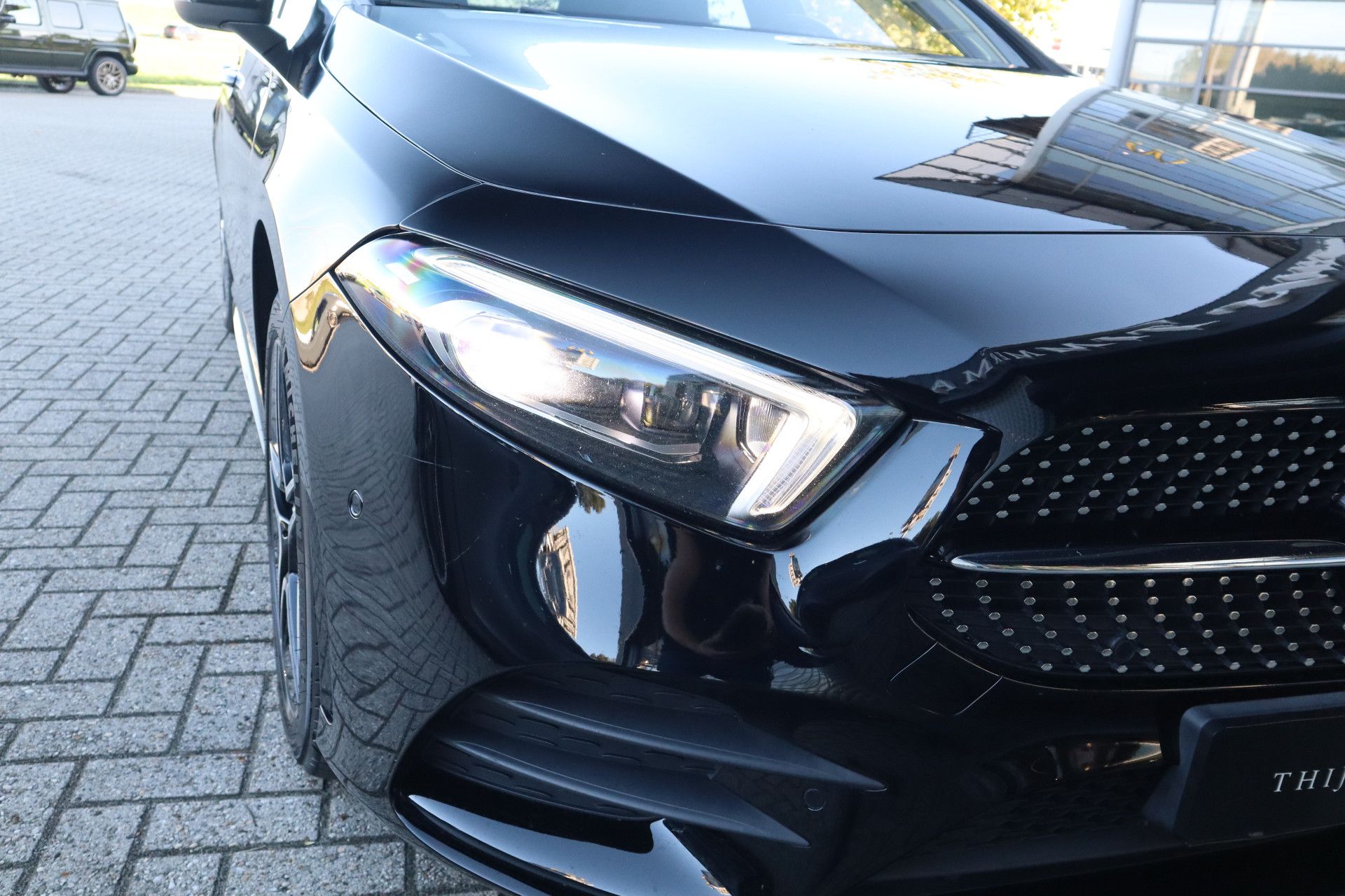 Afbeelding Mercedes-Benz A-Klasse 250 e | AMG-Line, Burmester, Panoramadak, Multibeam LED, Standkachel, Keyless-go, Stoelverwarming, Achteruitrijcamera