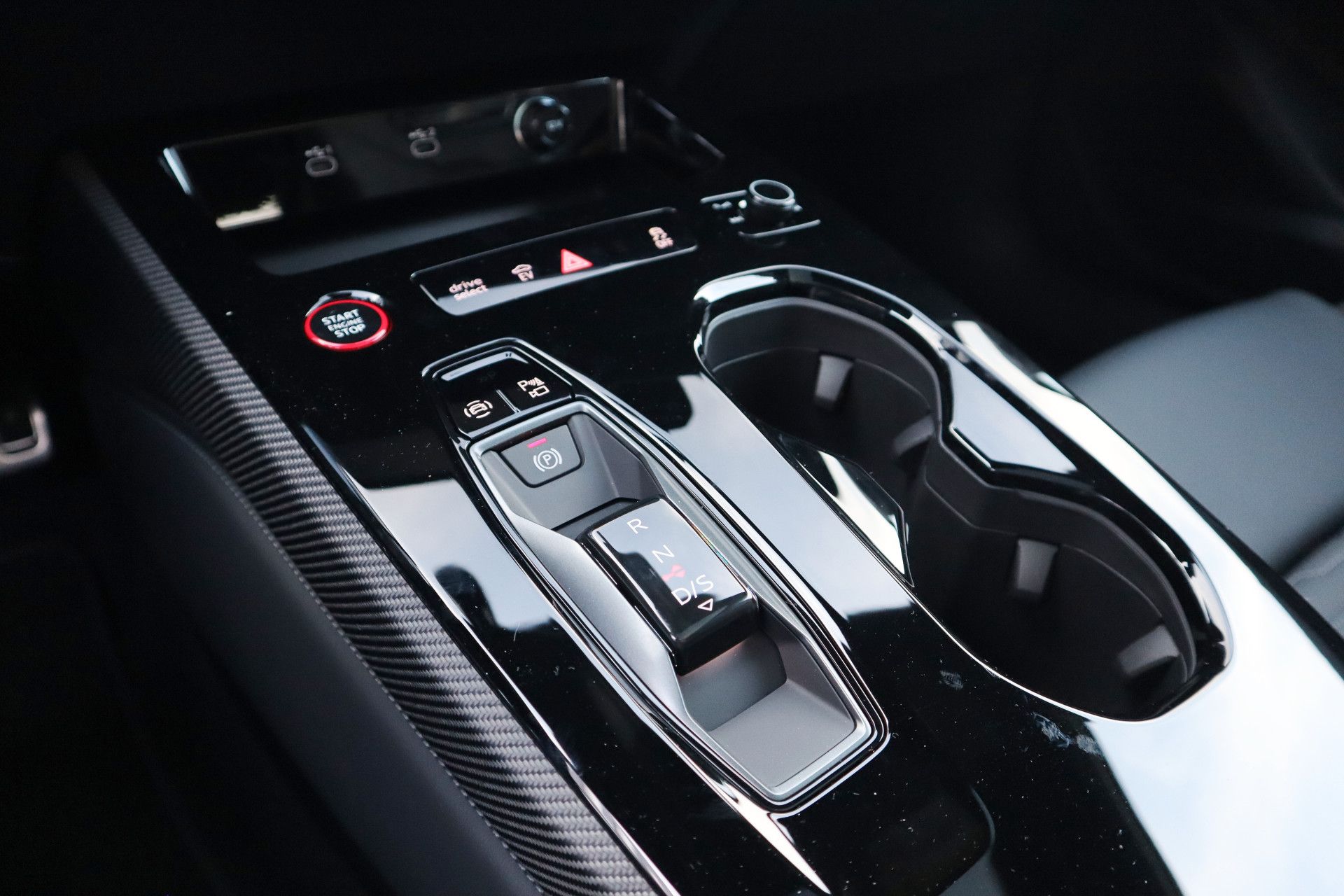 Afbeelding Audi RS5 Avant e-hybrid quattro | Keramisch, Carbon in/ex, Sport pakket, Massage, Panoramadak, Bang&Olufsen, Zonnerollo's, Trekhaak