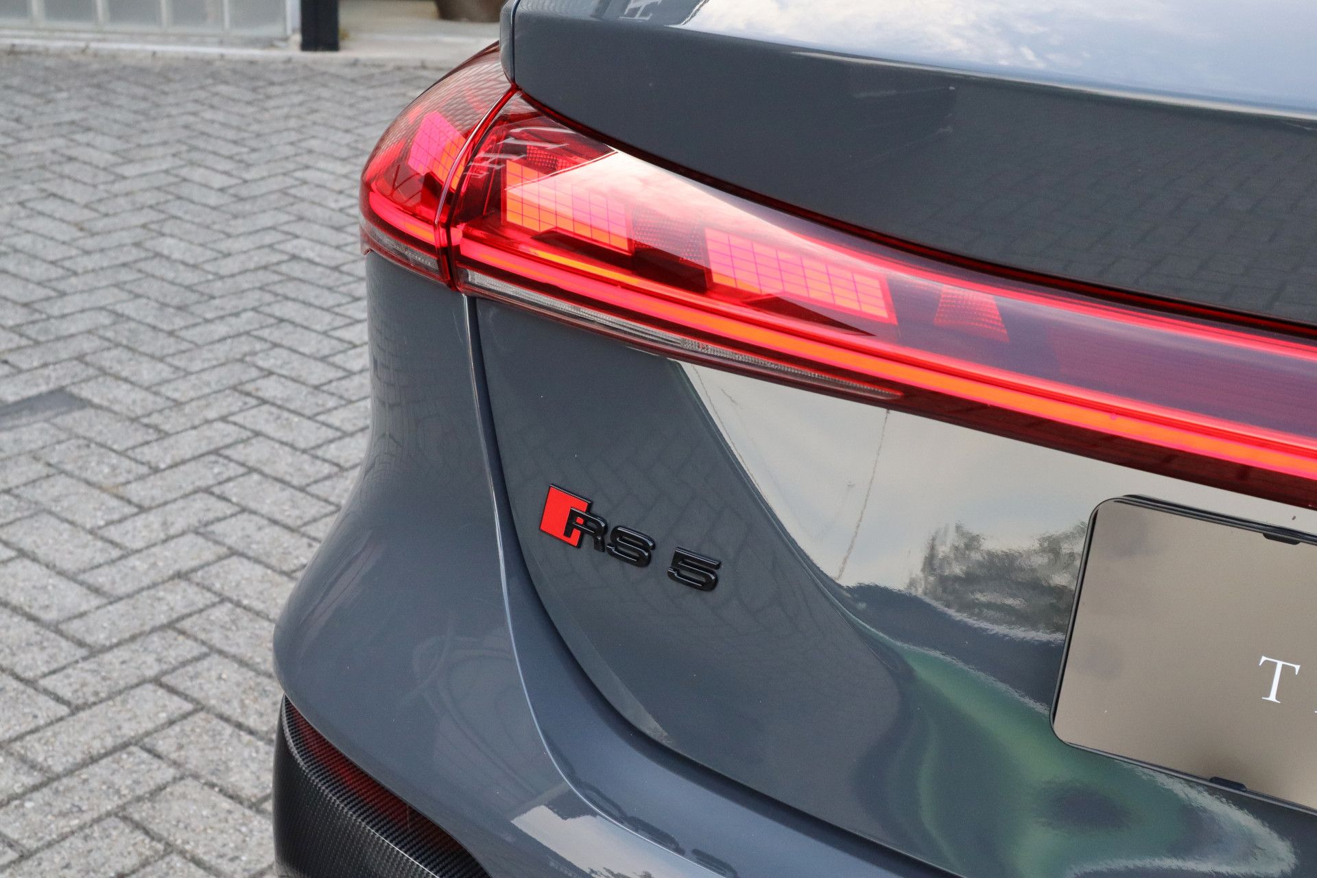 Afbeelding Audi RS5 Avant e-hybrid quattro | Keramisch, Carbon in/ex, Sport pakket, Massage, Panoramadak, Bang&Olufsen, Zonnerollo's, Trekhaak