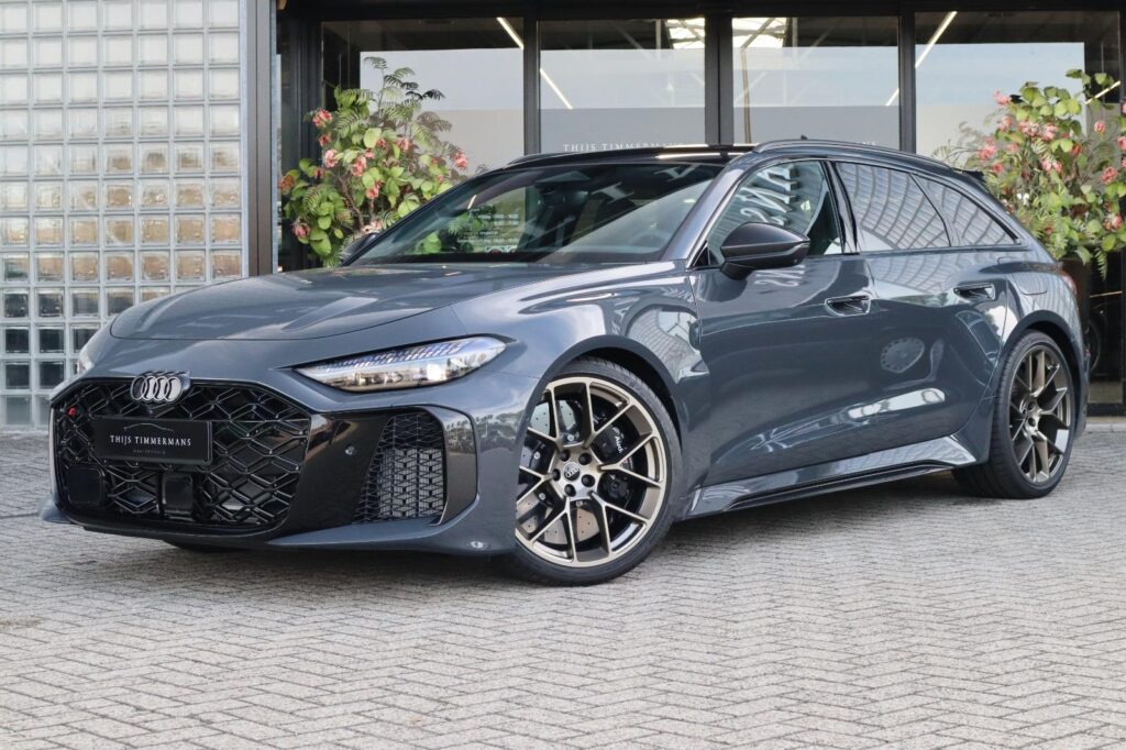 Audi RS 5 Avant